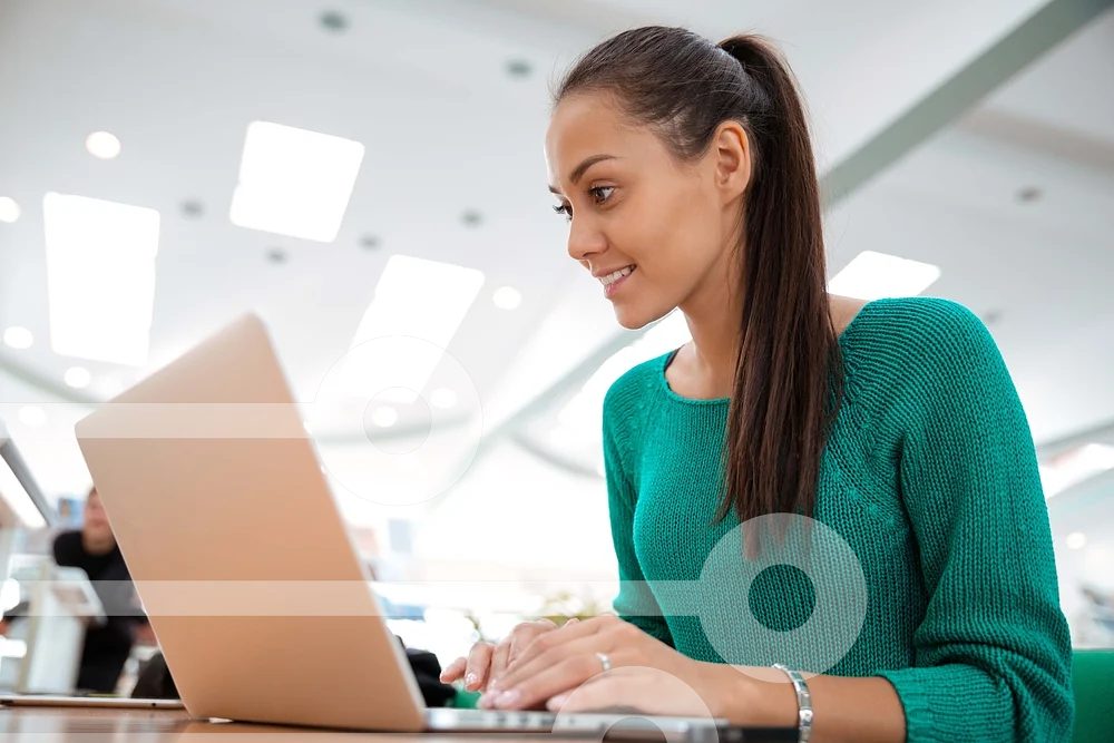 Meilleurs outils d'intégration Salesforce : comparatif des 8 principales solutions
